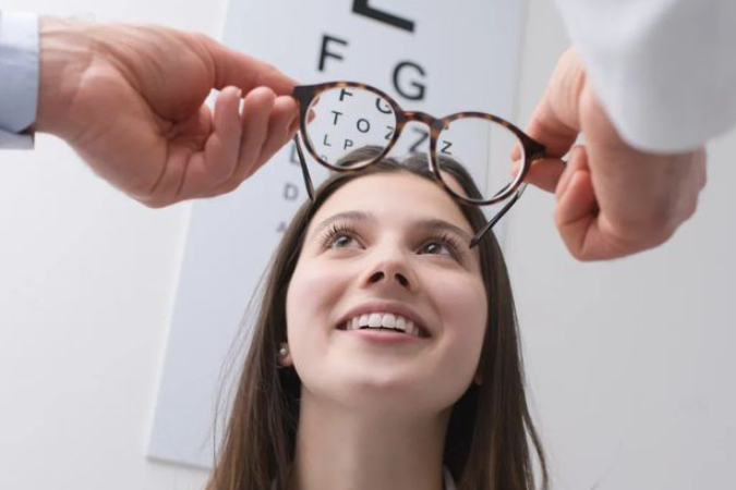 近視手術(shù)全飛秒后會(huì)不會(huì)有后遺癥?