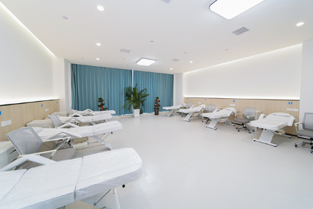 什么人易患干眼癥？沃瑞眼科專家?guī)闵疃冉庾x！